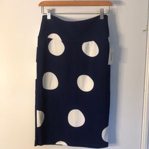 NWT Navy Polka Dot Cassie